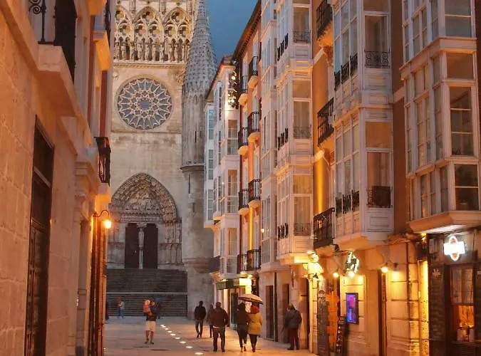 Minaya Апартаменты Бургос